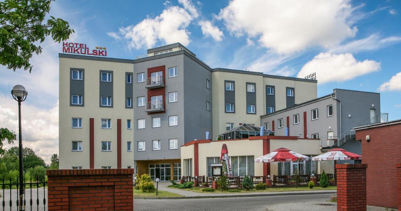 Hotel Mikulski Гливице Екстериор снимка