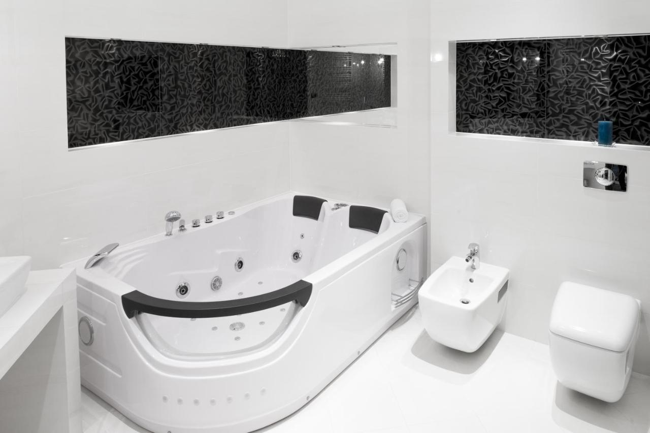 Hotel Mikulski Гливице Екстериор снимка